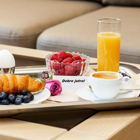 Apartments Aspalathos Сплит Екстериор снимка