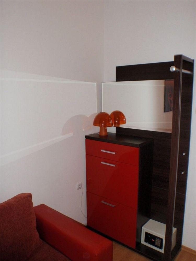 Apartments Aspalathos Сплит Екстериор снимка